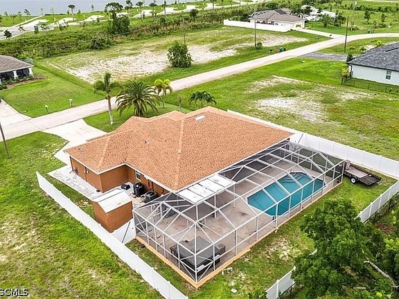 3rd image of 4312 NW 36th Ave