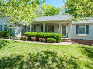 2828 Maple Hollow Ln, Knoxville, TN 37931
