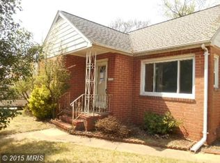 520 Newfield Rd, Glen Burnie, MD 21061