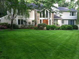 6816 Melody Ln, Bethesda, MD 20817 | Zillow