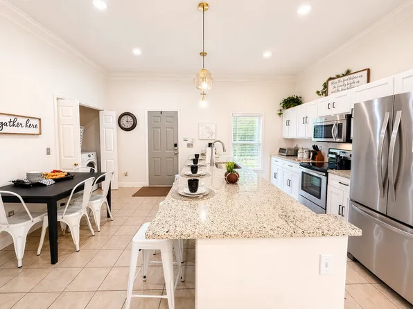 237 Crumley St SW, Atlanta, GA 30312