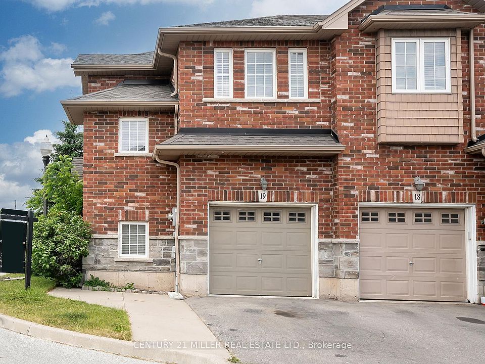 1st image of 45 Seabreeze Cres #19