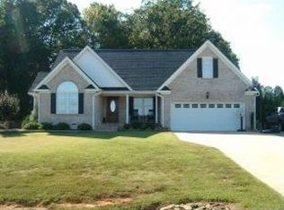 3319 Saybrook Dr, Graham, NC 27253