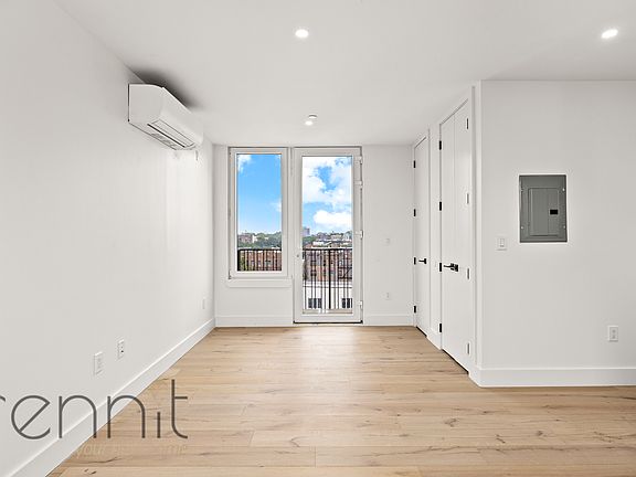 4th image of 2402 Cortelyou Rd #622