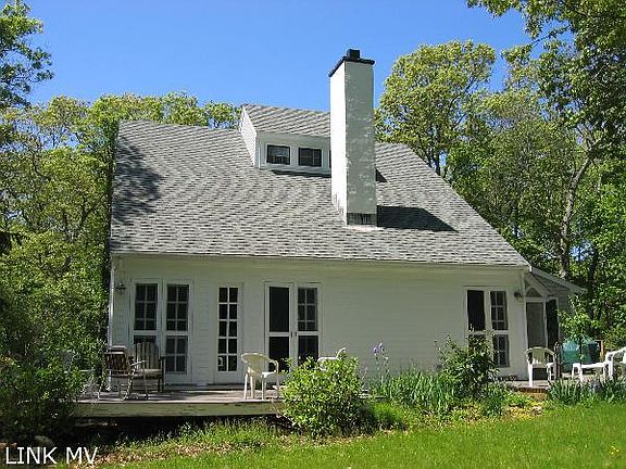 2nd image of 22 Sachem Cir
