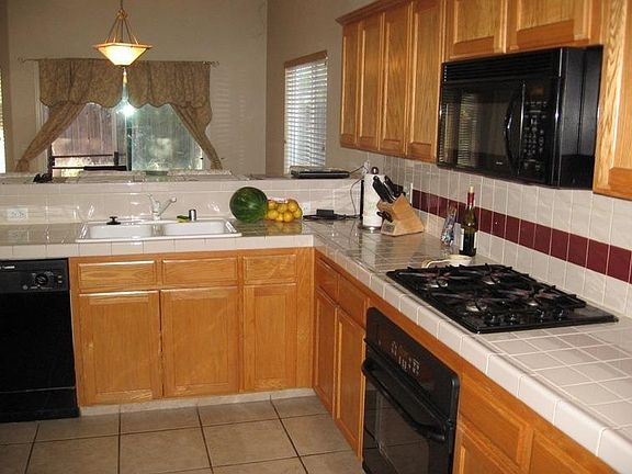 4th image of 9715 N Paula Ave