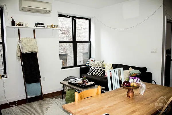 Rented by Blue Egg Realty Corp | media 24