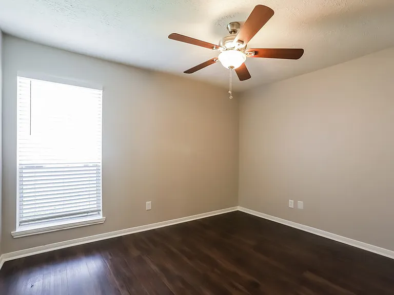 19411 Winding Branch Dr — Photo 13