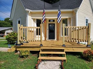 204 W Broad St, Decherd, TN 37324