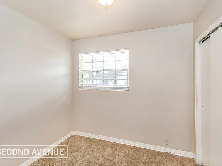 1123 De Paul Dr — Photo 16