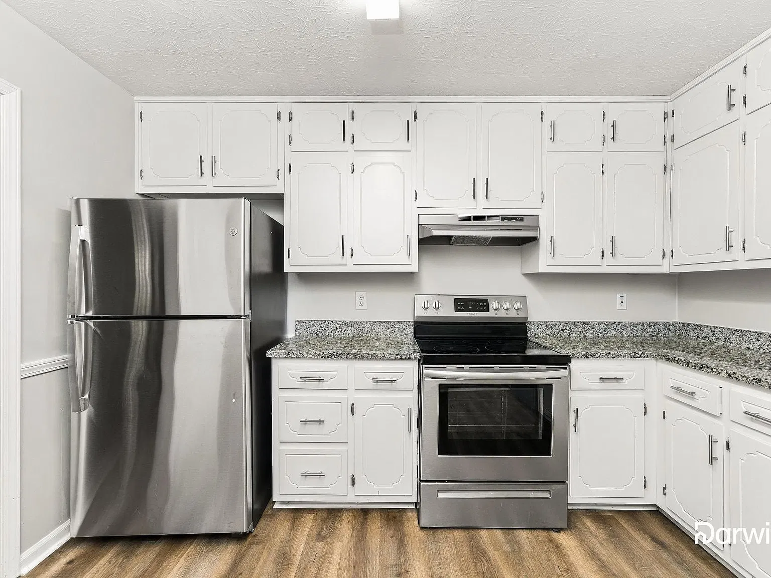 3 bed, 2.0 bath, 1444 sqft, $1,680 — Photo 3