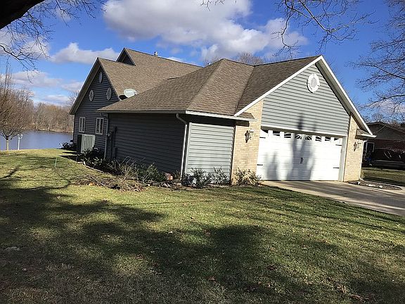 2nd image of 713 Wakefield Village Blvd
