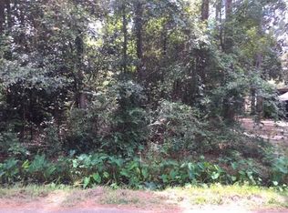 E Spruce St, Lacombe, LA 70445