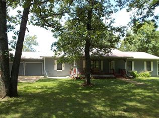 63 Three Springs Loop, Long Lane, MO 65590