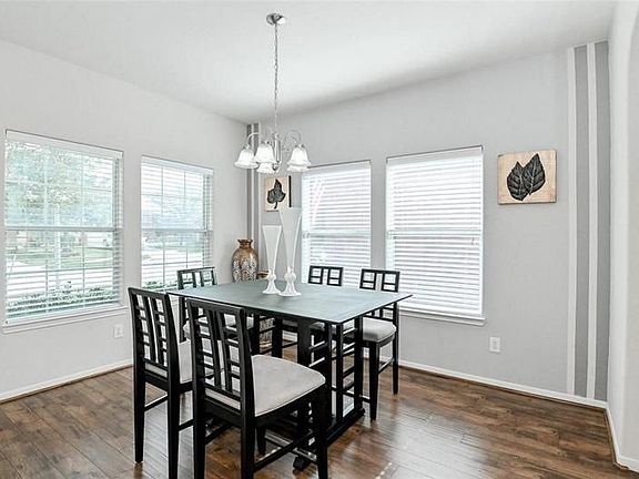 4th image of 510 Stream Mill Ln