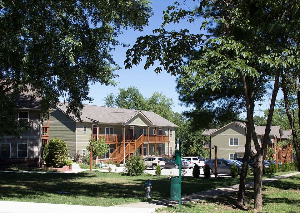 1st image of 1351 W Allen St #23