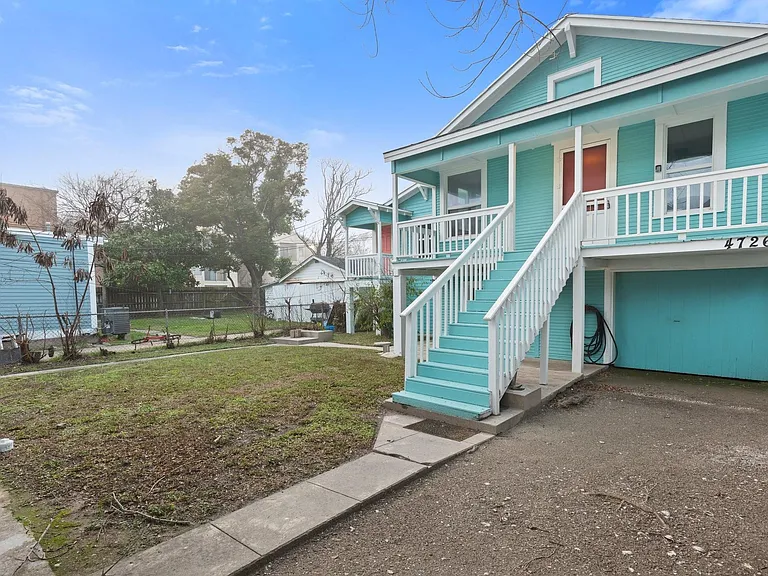 4728 Avenue R 1/2 — Photo 21