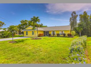 17421 Meadow Lake Cir, Fort Myers, FL 33967