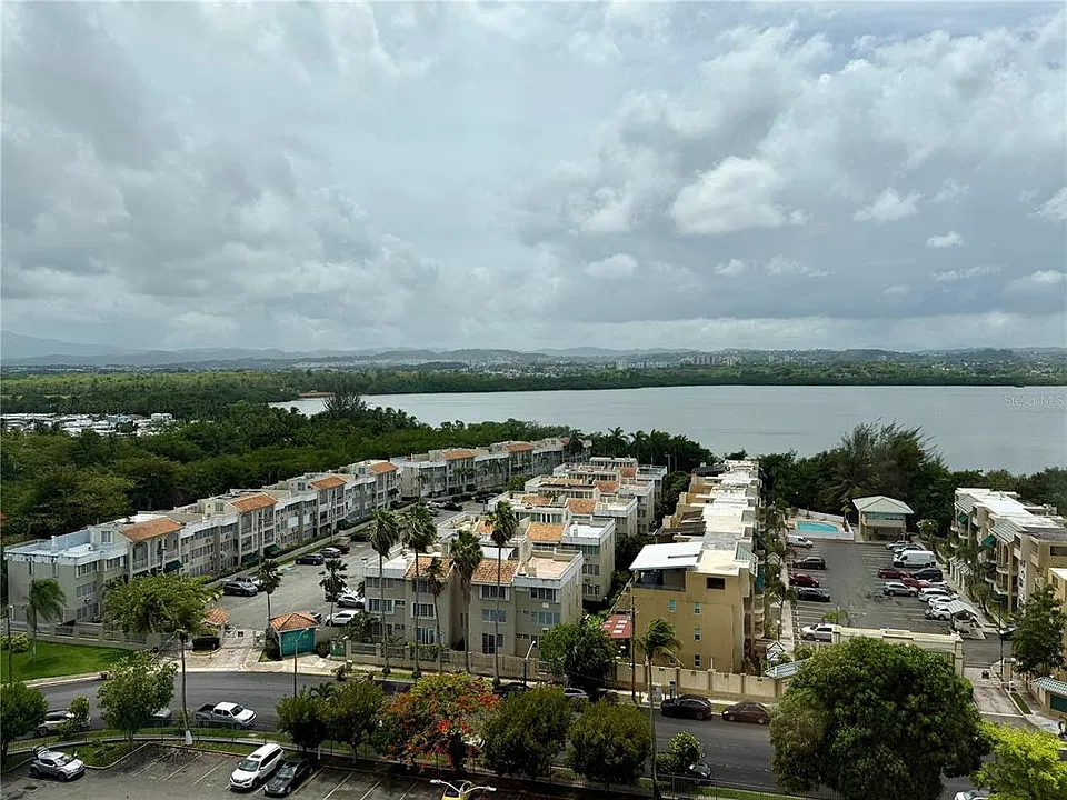 3 Laguna Gardens Ave #11F