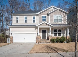 105 Spring Pine Ln, Holly Springs, NC 27540