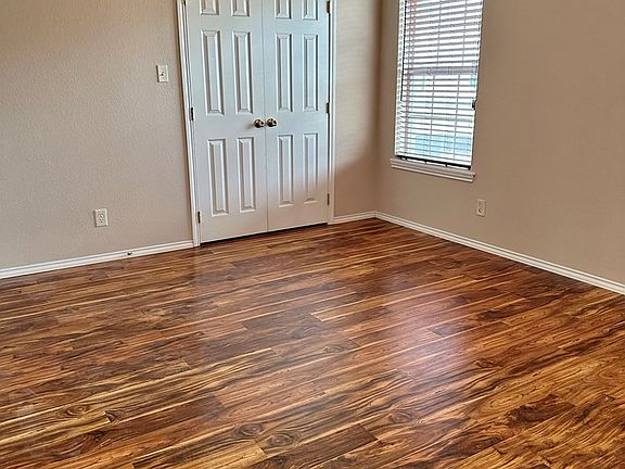 5th image of 3610 Rock Brook Dr