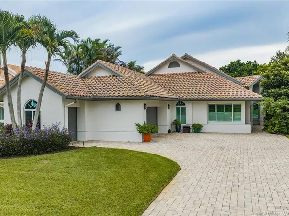 11815 SE Plandome Dr, Hobe Sound, FL 33455