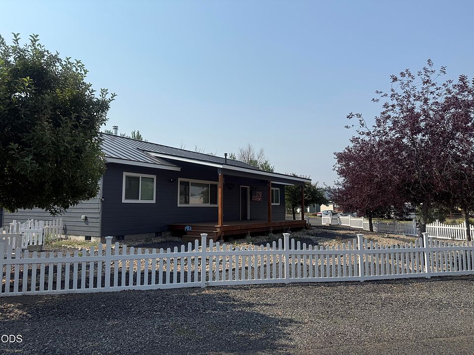 1st image of 216 Avenue B