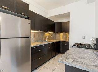 363 Mt Prospect Ave, Newark, NJ 07104
