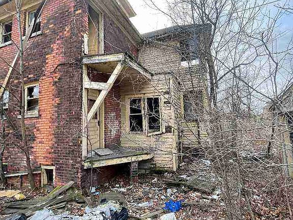 3774 Virginia Park
