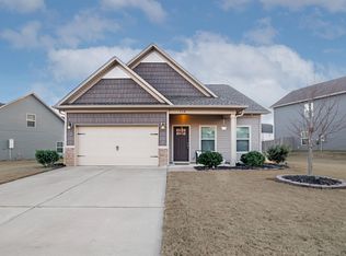 716 Camberwell Dr, Simpsonville, SC 29680