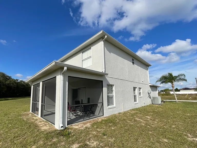 859 Fraser Dr — Photo 8