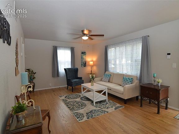 3rd image of 546 William Ave
