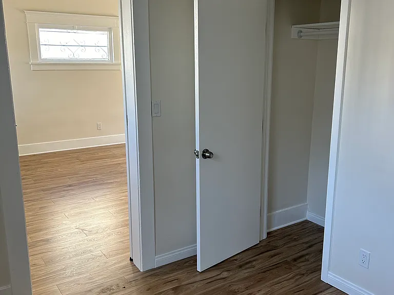 436 Gaviota Ave #442 — Photo 6