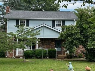 3100 Dell Dr, Hermitage, TN 37076