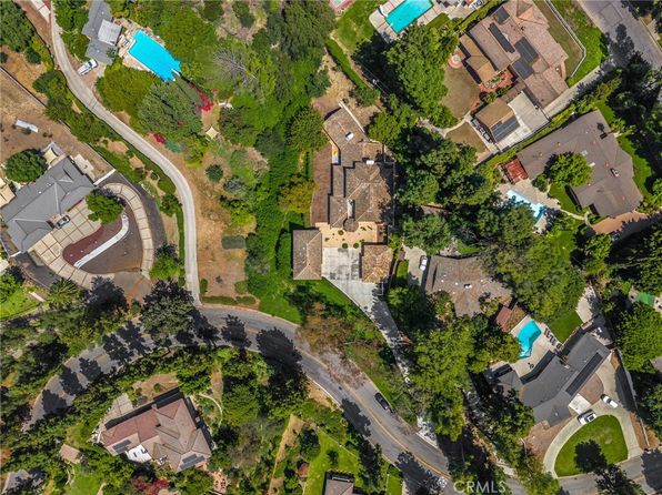 911 Laguna Rd, Fullerton, CA 92835