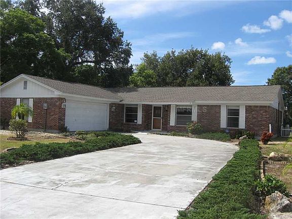 2nd image of 7218 Meadowbrook Dr