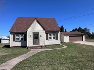 191 E Madison St, Clintonville, WI 54929
