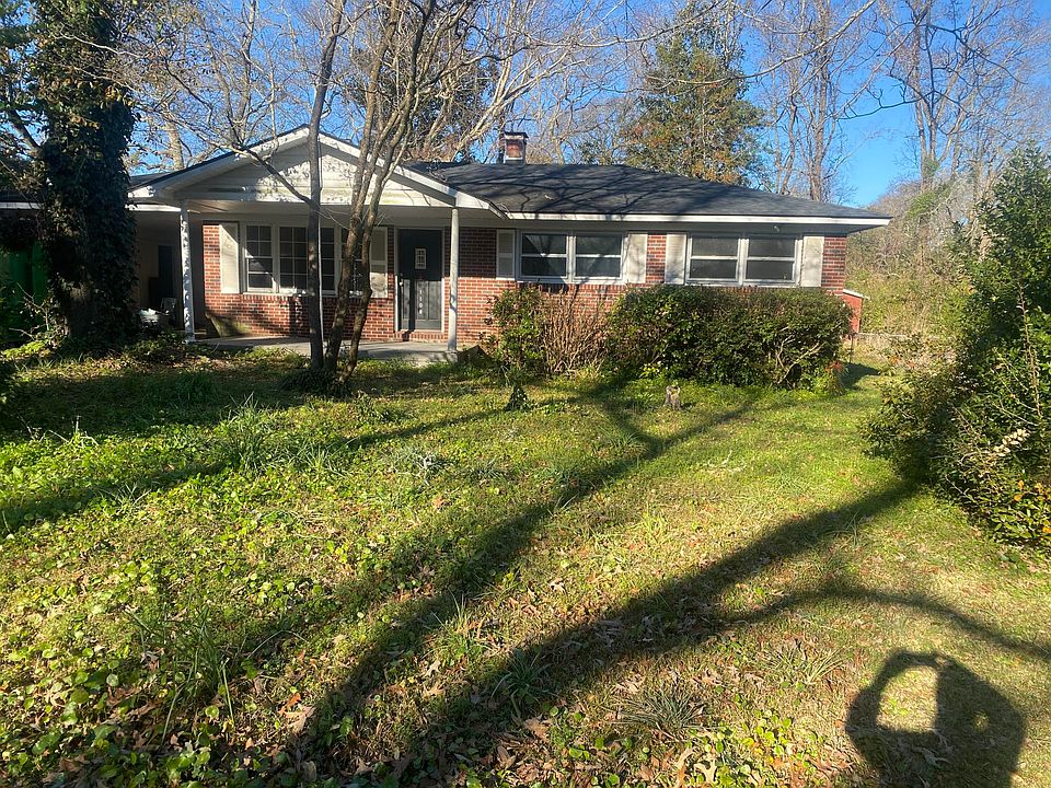 2nd image of 1108 Nelson Cir