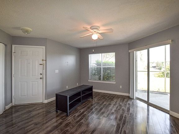 5th image of 2561 Grassy Point Dr Unit 113