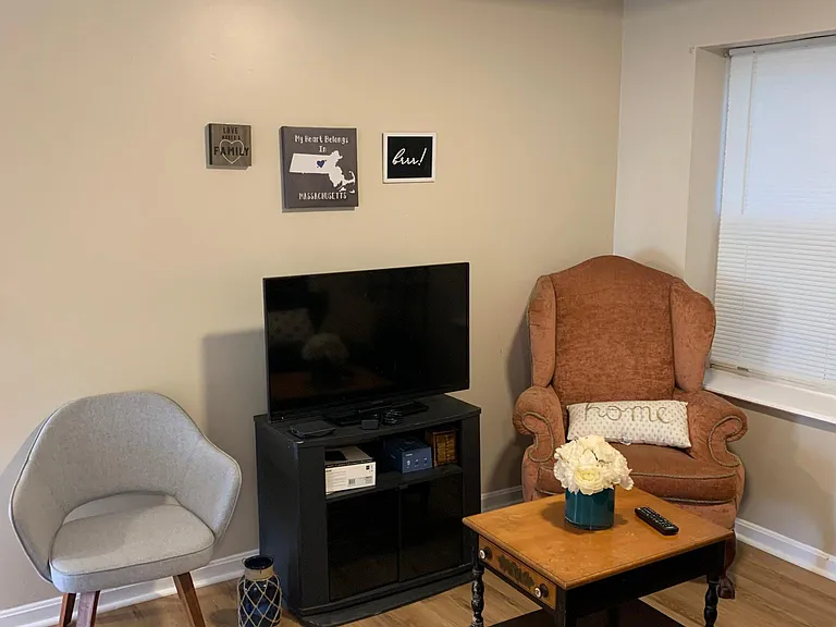 1227 Sea St #1 — Photo 13