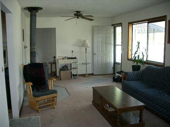 5th image of 326 N Brower St