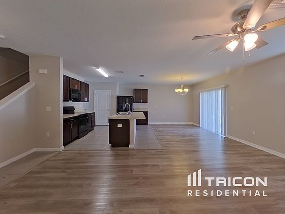 3rd image of 10442 Whispering Hammock Dr