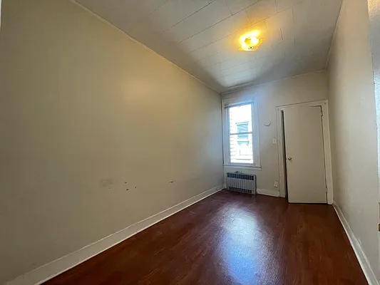 Rented by Evergreen Realty & Investments | media 20