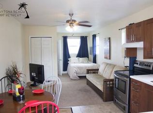 135 Park Ave #1, Daytona Beach, FL 32118