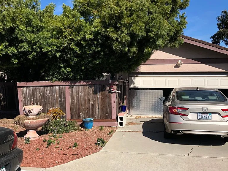 254 Los Padres Ct — Photo 1