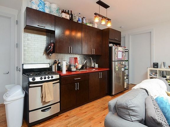 5th image of 469 Park Pl #2KK