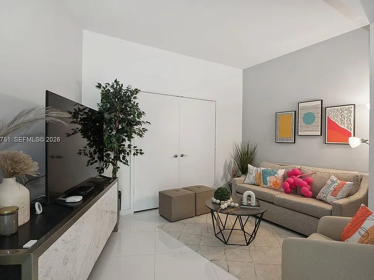 851 NE 1st Ave #1711 — Photo 6