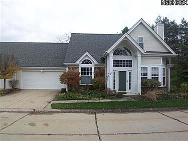 1st image of 315 E Stonebrooke Ct #33
