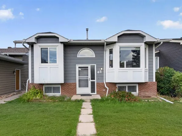 48 Shawfield Rd SW, Calgary, AB T2Y 1Y7
