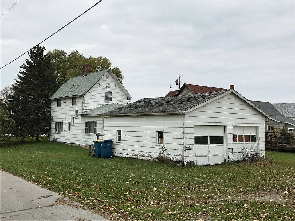 2nd image of 612 S Wayne St